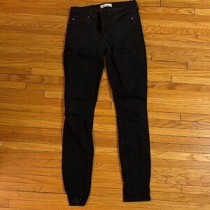 Gap Black Skinny Jeans -  size 27L